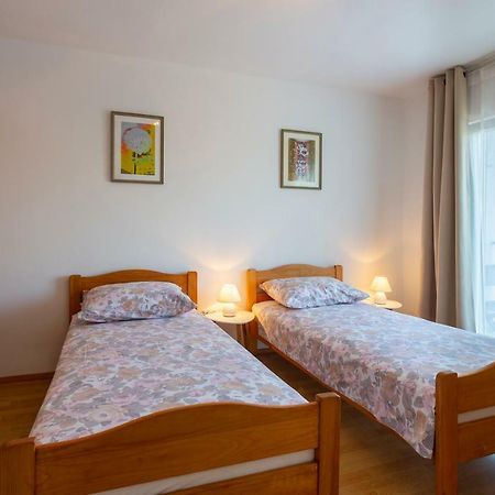 Apartment Anna With Free Private Parking Pula Exteriér fotografie